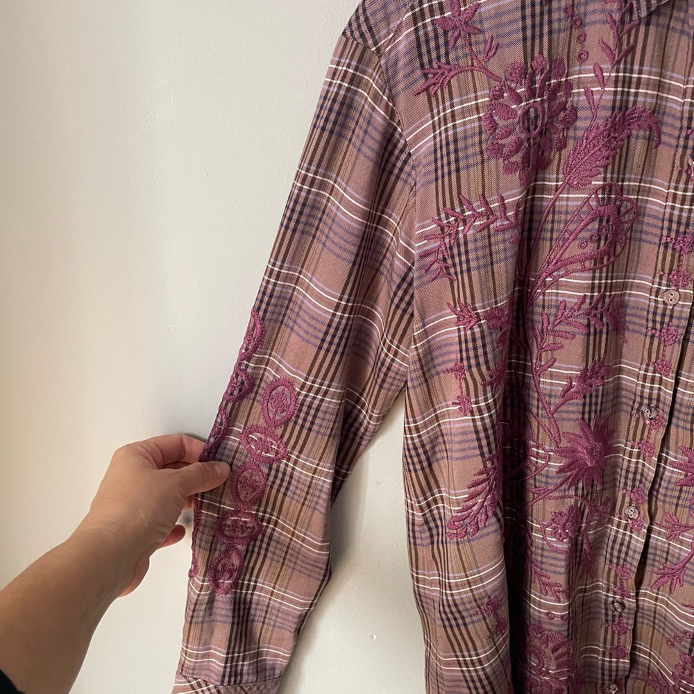 Johnny Was Workshop Button Up Plaid Embroidered S… - image 7